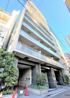 東京都新宿区四谷3【マンション】の外観