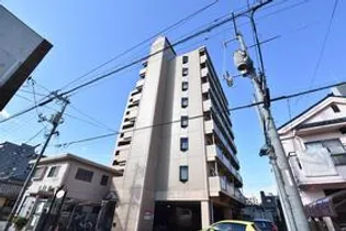 ロイヤルレピュート東島田【4階】の外観