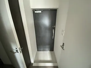 アーバンパーク王子II【15階】の玄関