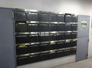 サザレビル【2階】の地図