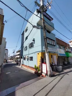 春田マンション【3階】の外観