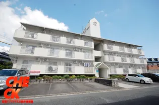 フラット3花山【3階】の外観