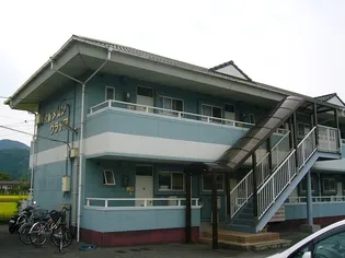 ベルメゾンウラヤマ【1階】の外観