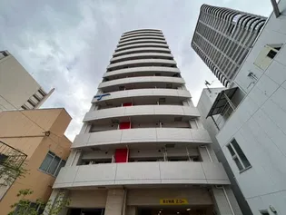 セレニテ中崎町リアンの外観