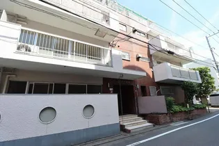 シャトー瑠璃 手無 礼無 2014年リノベ 常時ゴミ出可 駐輪有【1階】の外観