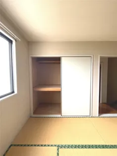 フェローズの内装