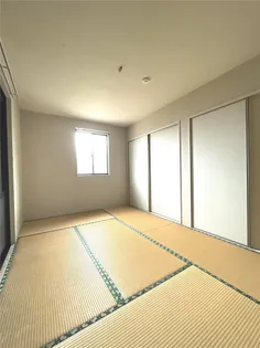 フェローズの内装