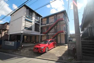 ポートヒルズ【1階】の外観