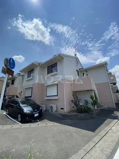 シャルマン桂川【2階】の外観