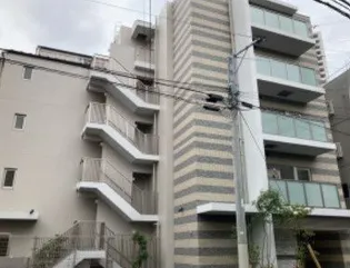 シェノン三軒茶屋【4階】の外観