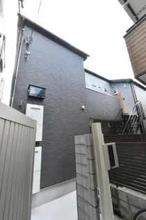 神奈川県川崎市中原区上丸子天神町【アパート】の外観