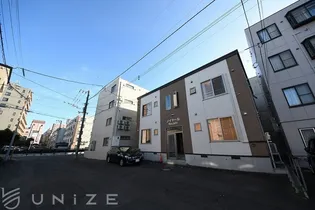 ノイヤールの画像