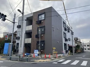 IXO 六月【2階】の外観