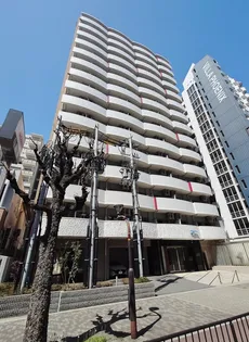 セレニテ新大阪カルム【2階】の外観