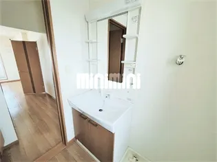 スターウェーブ千代崎【2階】の内装