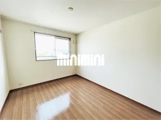 スターウェーブ千代崎【2階】の内装