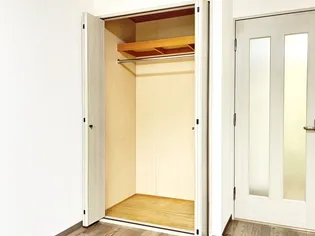 ユーハウス津【1階】の内装