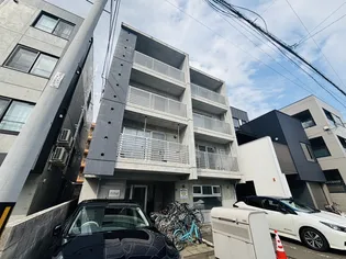 ラ シュエット宮の森の画像