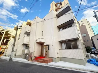 ルミナス コメ コート【3階】の外観