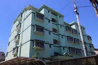 アイオーマンション【2階】の外観