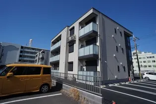 シャーメゾン カーネHの画像