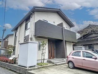 ファミーユIの画像