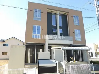 愛媛県四国中央市寒川町【アパート】の外観