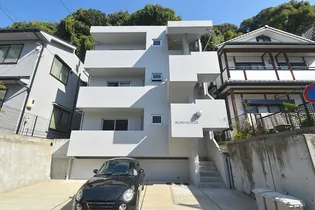 アイランドビル26【1階】の外観