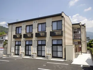 レオパレスプレミール八木【1階】の外観