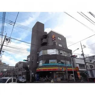 ダイヤモンドレジデンス中央【2階】の外観