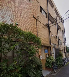 河上マンション【3階】の外観