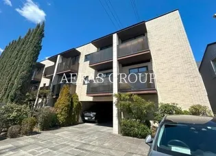 サイプレスコートの画像