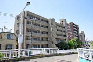ウィンド赤羽【3階】の外観