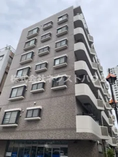 フロール川村の画像