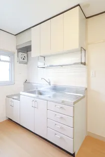 UR鈴蘭台第五【3階】のキッチン