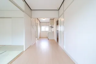 UR鈴蘭台第五【3階】の居間