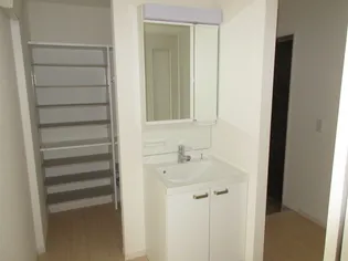 インフィニティ天童【2階】の内装