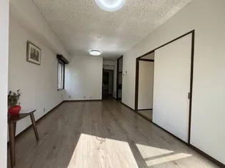 西公園マンション【4階】の外観