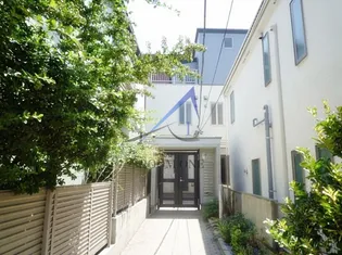 アクス上北沢アパートメンツの外観