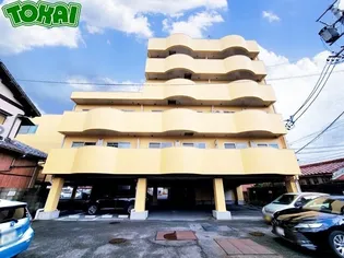 グレース松阪【3階】の外観