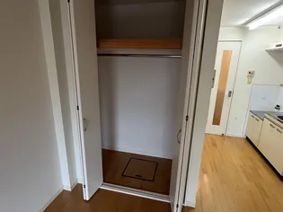 サンフォレスト高梨II【2階】の内装