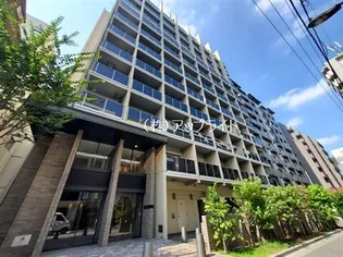 コンフォリア新宿【10階】の外観