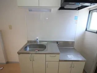 カーム・クウォーターA【2階】のキッチン