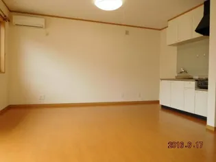 メゾン春風B【2階】の居間