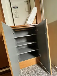 コスモマンション中央【5階】の玄関