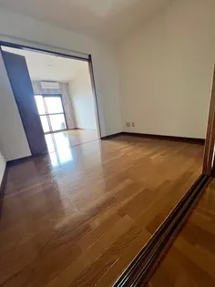 コスモマンション中央【5階】の居間