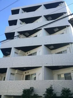 ル リオン三軒茶屋IIIの画像