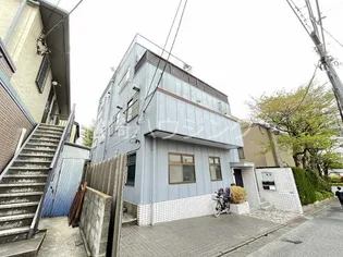 高橋ビル【3階】の外観