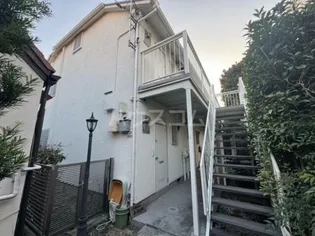 ウィンザー上北沢【2階】の外観