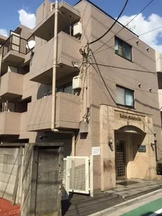 ルーブル西新宿【2階】の外観